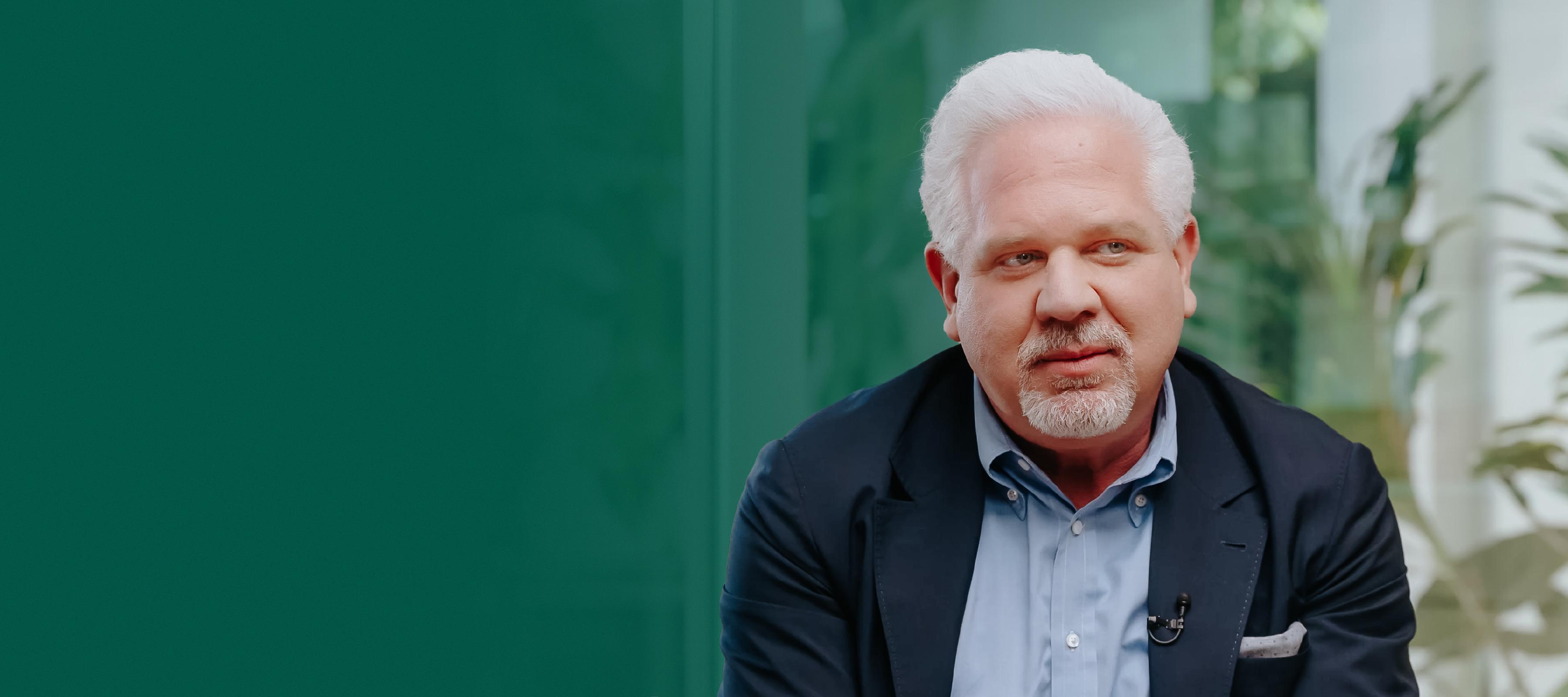 Glenn Beck Reveals the Hidden War: Dark Forces, Twisted History and the Last Stand for What’s Right